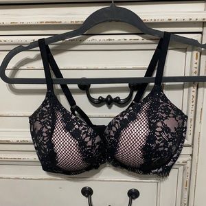 Victoria’s Secret Lacy Bra